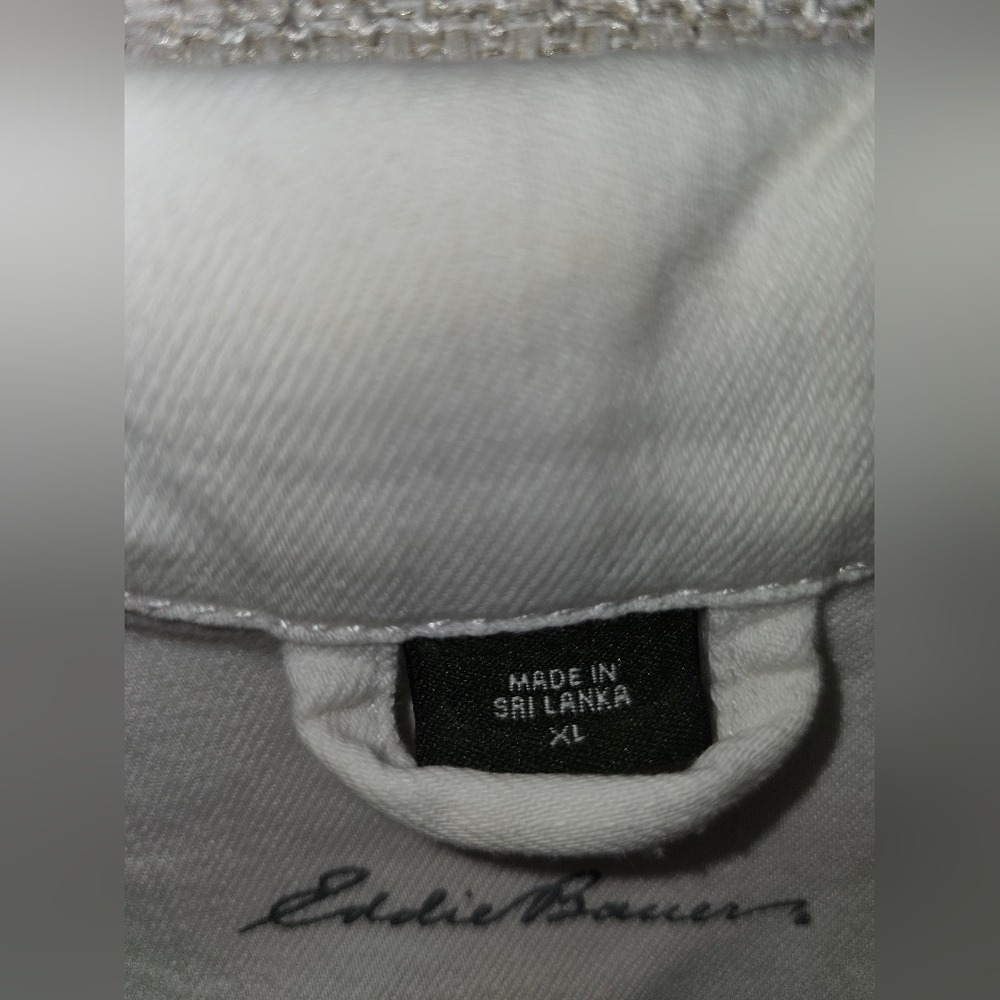 White Eddie Bauer White Jean Jacket with Bronze Buttons Stretchy  XL - Picture 12 of 15
